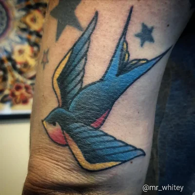 𝙲 𝙷 𝚁 𝙸 𝚂   𝚆 𝙷 𝙸 𝚃 𝙴 tattoo ig_024