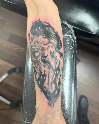 Miranda Myers tattoo ig_023