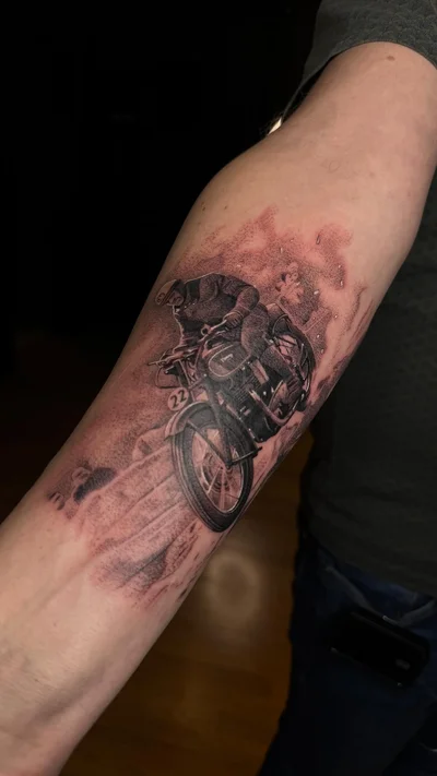 NICEGUY CHRIS LARSSON tattoo ig_021