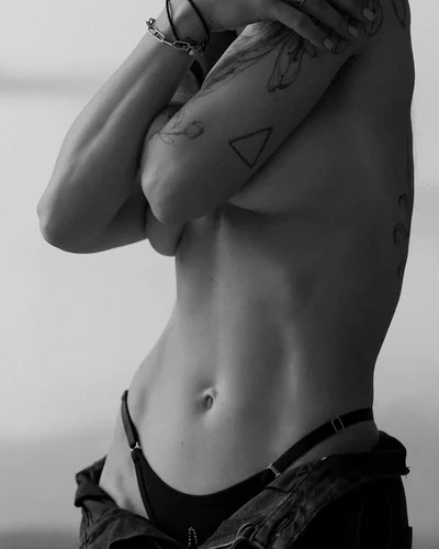Olia Shykunova tattoo ig_012