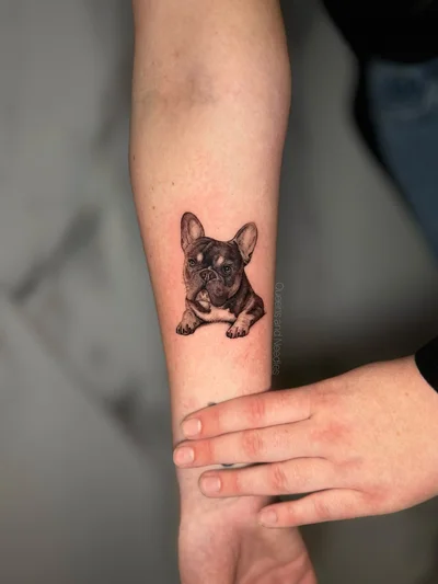 Queens and Needles tattoo ig_007