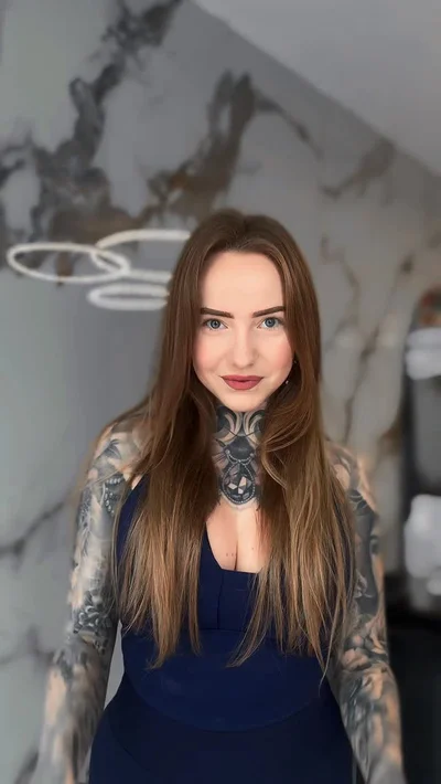 Queens and Needles tattoo ig_022