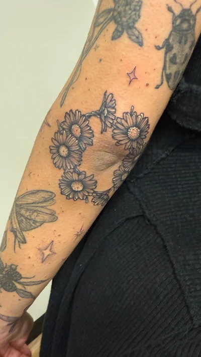 𝐑𝐄𝐁𝐄𝐂𝐂𝐀 𝐖𝐈𝐋𝐋𝐈𝐀𝐌𝐒 tattoo ig_021