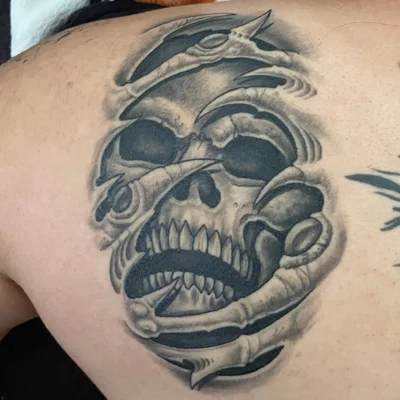 Robert Farnham tattoo ig_007
