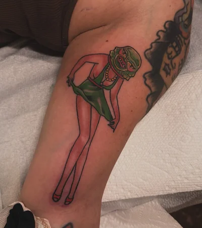 Robbyn Banks tattoo ig_015