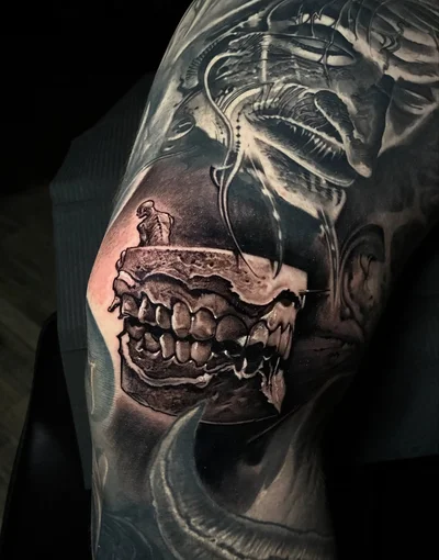 Robert Hernandez tattoo ig_018