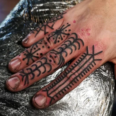 Rockatansky Tatz tattoo 038