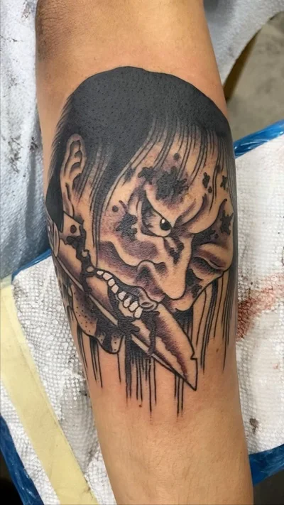 Missy Roa tattoo 035