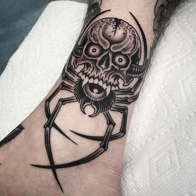 Missy Roa tattoo 037
