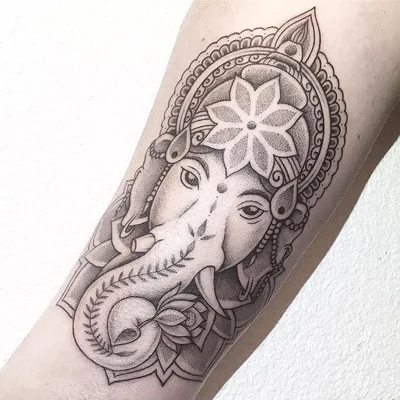 Rodrigo Da Costa tattoo 013