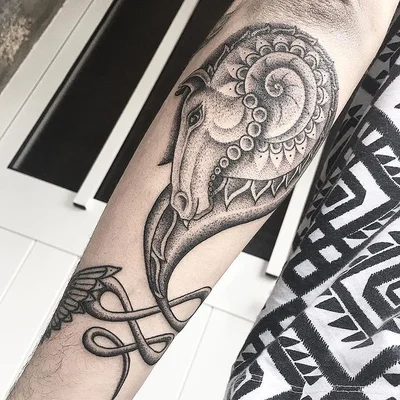 Rodrigo Da Costa tattoo 017