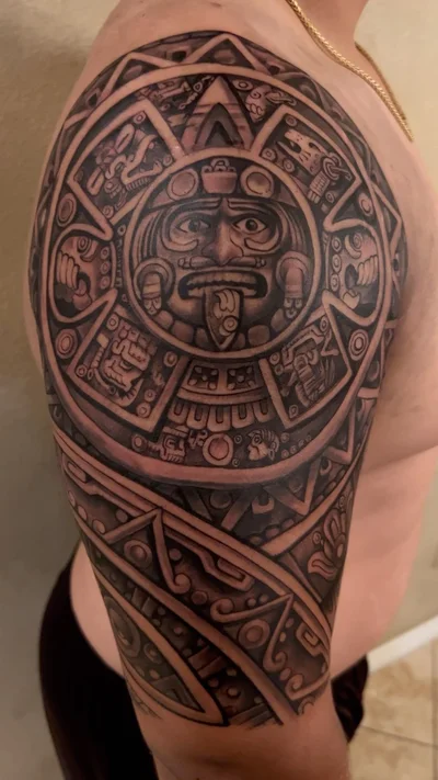 Rodrigo Molina tattoo ig_022