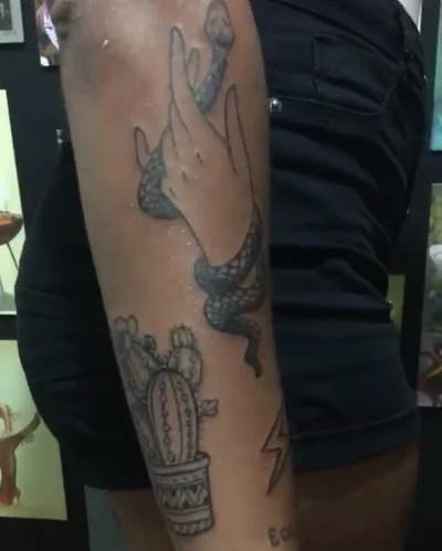 Rodrigo Machado tattoo 032