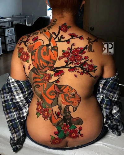 Roger Parrilla tattoo 039