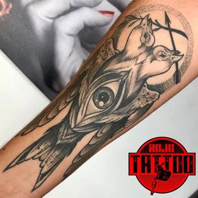 Rojo tattoo 009