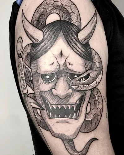 Rojo tattoo 028