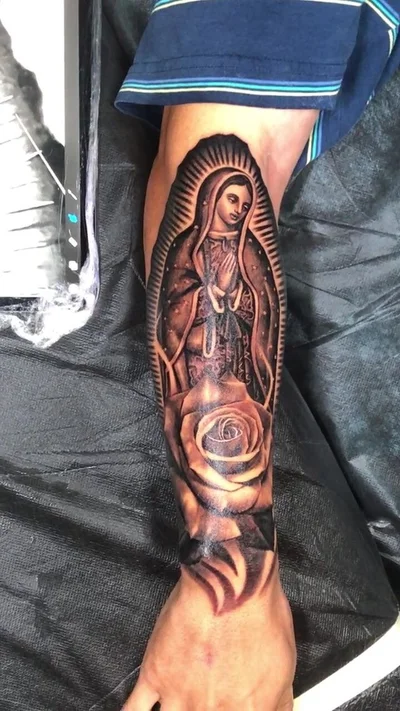 Rolando Betancourt tattoo 025