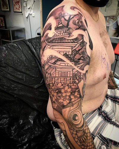 Romain Triptik tattoo 044