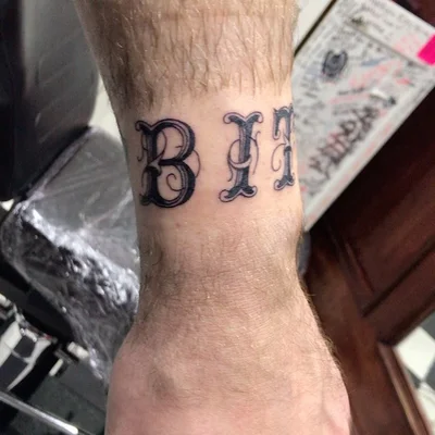 Romain Bernard tattoo 021