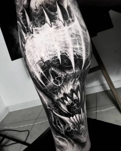 Roman Hide tattoo 031