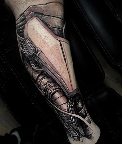 Roman Hide tattoo 034