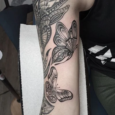 Ronin Tattoo and Gallery tattoo 009