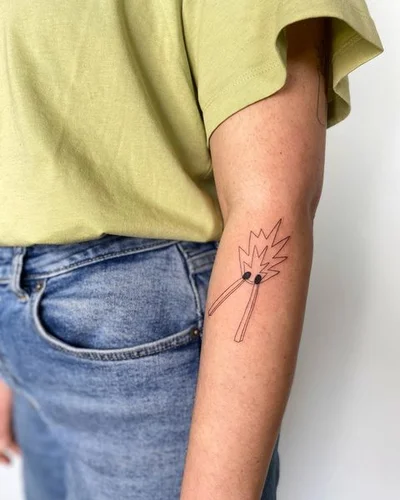 Rosa Viktoria Ahlers tattoo 010