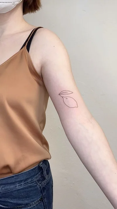 Rosa Viktoria Ahlers tattoo 012
