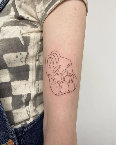 Rosa Viktoria Ahlers tattoo 025