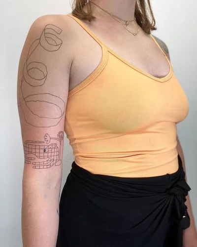Rosa Viktoria Ahlers tattoo 026