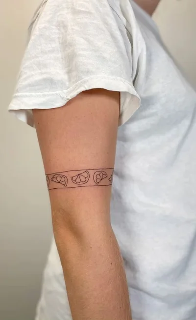 Rosa Viktoria Ahlers tattoo 046