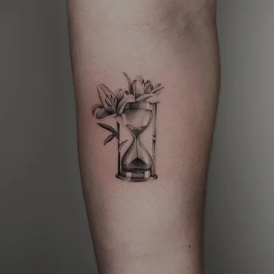 Rose'a'Line Tattoo tattoo 032