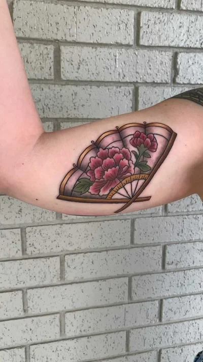 Rose & Crown Tattoos tattoo 015