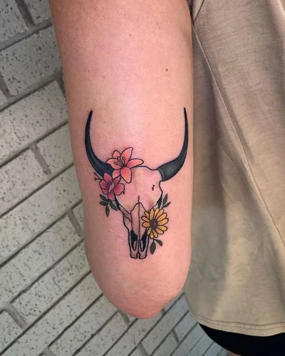 Rose & Crown Tattoos tattoo 020