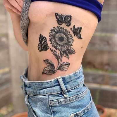 Rose & Crown Tattoos tattoo 028