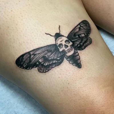 Rose & Crown Tattoos tattoo 048