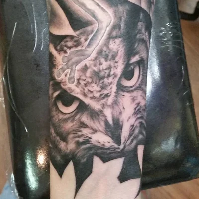 Mikey Brown tattoo 050