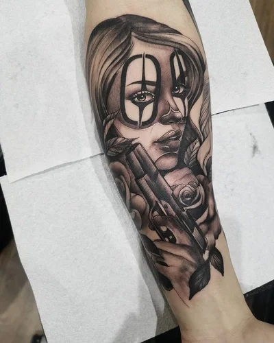 Rose Price tattoo 050