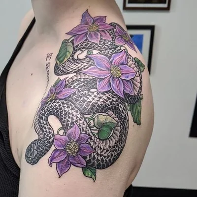 Rose Red tattoo 018