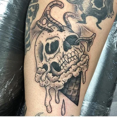 Rose Red tattoo 021