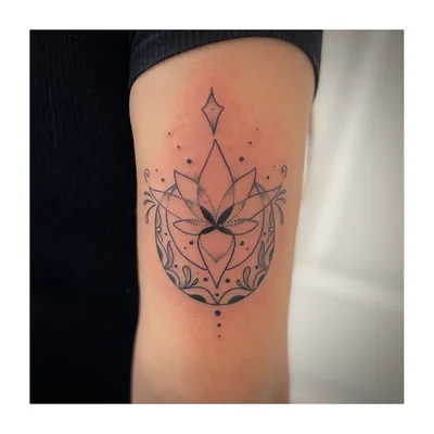 Steph Sparrow tattoo 038