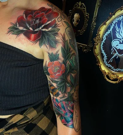 Nina Rouillet-Thrun tattoo 035