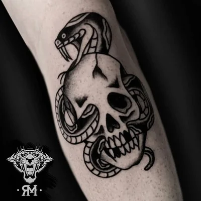 Route Lisbon Tattoo Shop tattoo 017