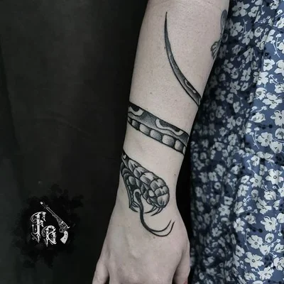 Route Lisbon Tattoo Shop tattoo 039