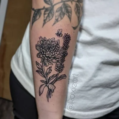 Roxie tattoo 014