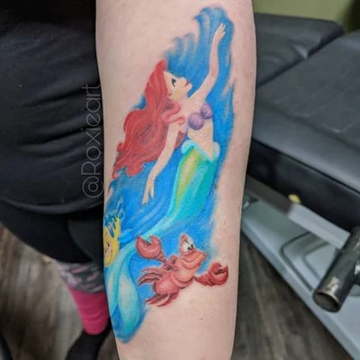 Roxie tattoo 044