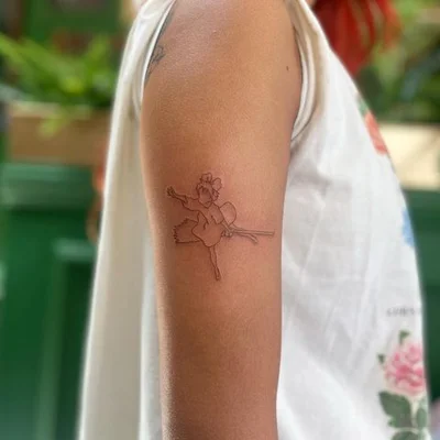 Roxie tattoo 008