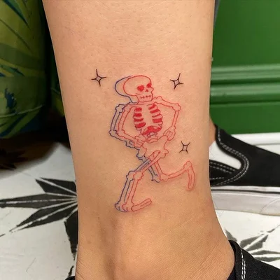 Roxie tattoo 009