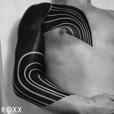Roxx tattoo 018
