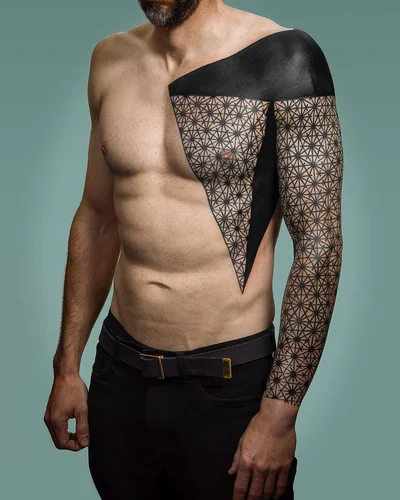 Roxx tattoo 025